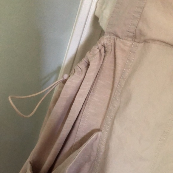 Daily Practice by Anthropologie Sleeveless Romper Size M Beige - Picture 6 of 13